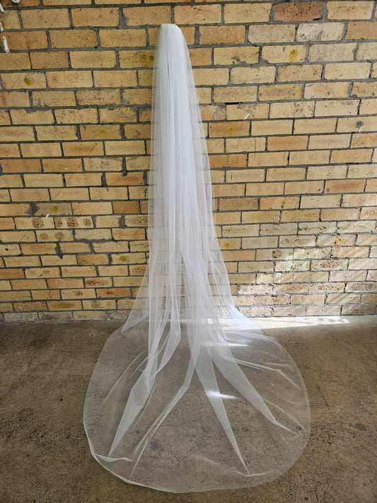 Extra Volume Classic Veil