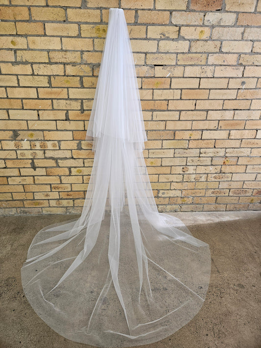 Two-Tiered Classic Veil