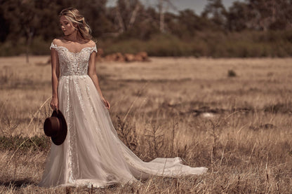 White April - WA6043